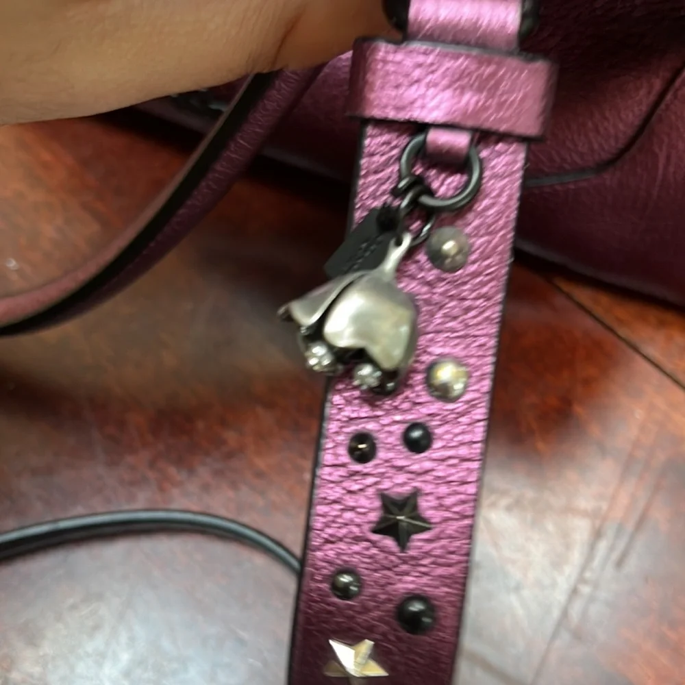 Coach Mercer bag with matching wallet and hanging charm. - Picture 5 of 12